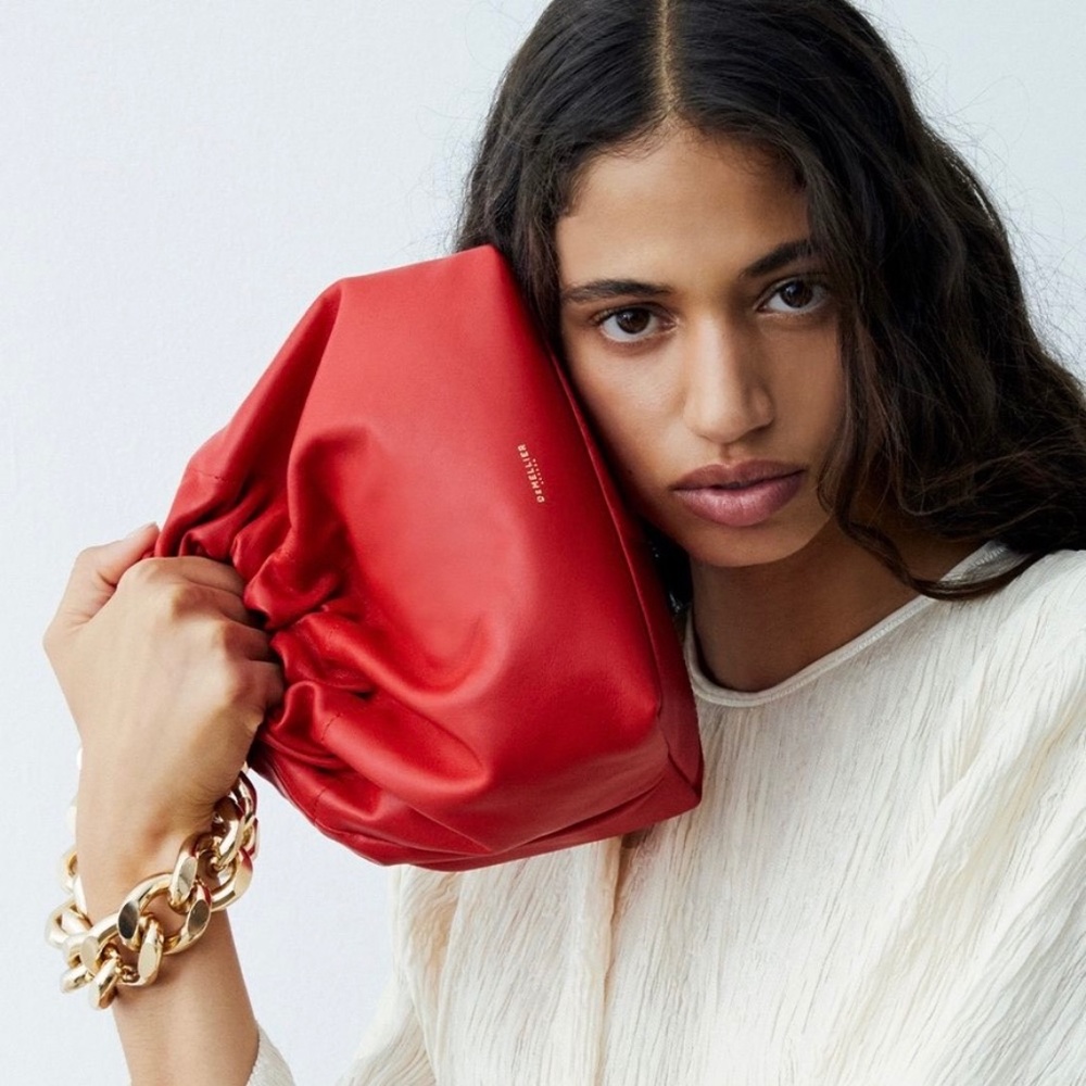 De Mellier Rouge Lipstick Red Santa Monica Chain Bag